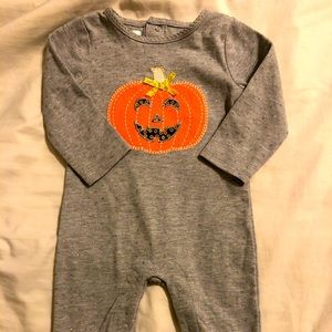 🧡 BNWT Mud Pie 3-6 Halloween outfit 🧡